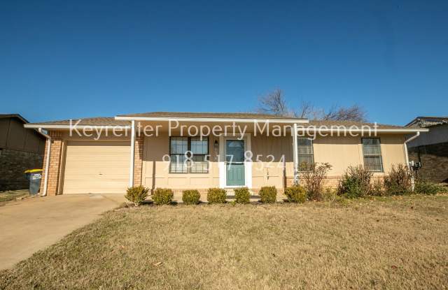 Newly renovated 3 bed / 1.5 Bath in Glenpool, Available 7/14! photos photos