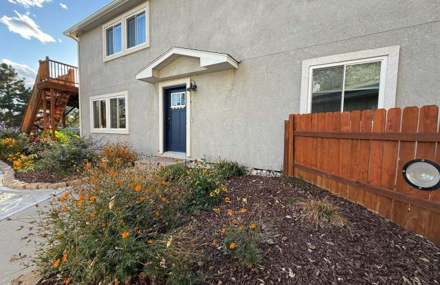 Beautiful 4 Bed 3 Bath Home!!! photos photos