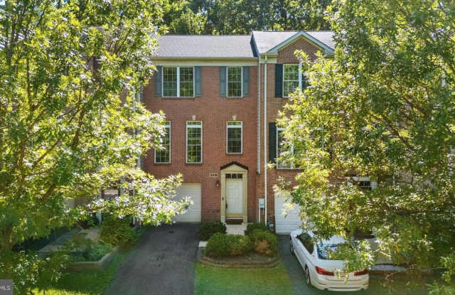 2418 KILLARNEY Terrace Gallery 4