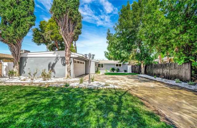 20641 Archwood Street photos photos