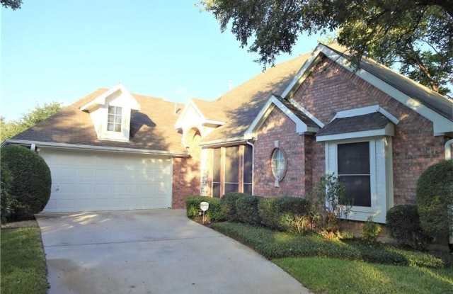 1904 Cavender Circle - 1904 Cavender Circle, Denton, TX 76205
