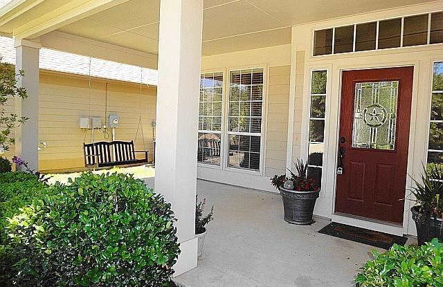 5032 Bomford Drive Gallery 2