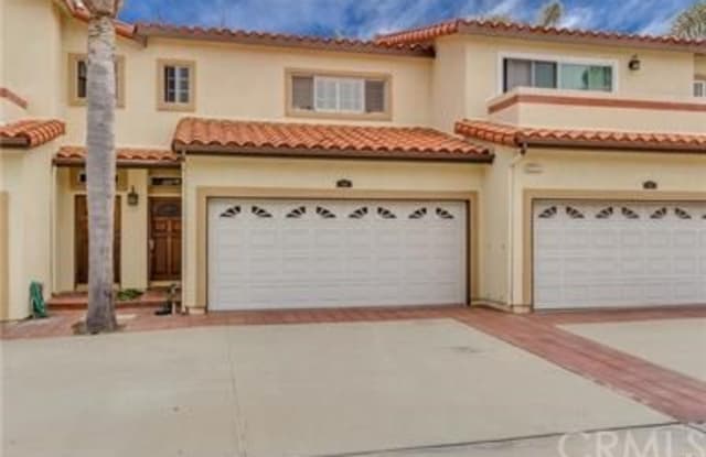 4700 Warner Avenue - 4700 Warner Avenue, Huntington Beach, CA 92649