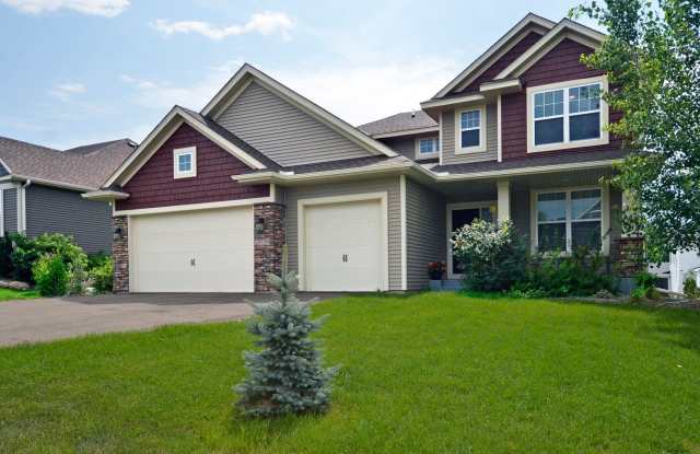 Beautiful 4-Bedroom Home with Finished Basement & 3-Car Garage in Prior Lake! Gallery 1