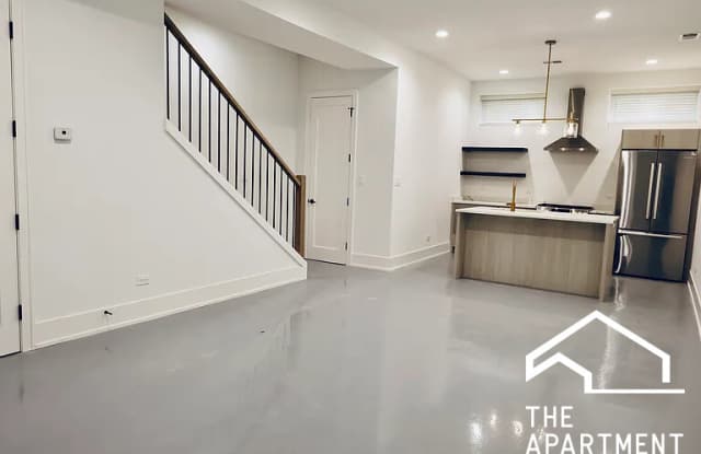 1814 W Thomas St photos photos