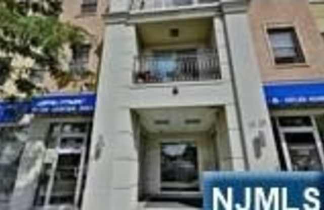 13-23 River Road 206 - 13-23 River Road, Fair Lawn, NJ 07410