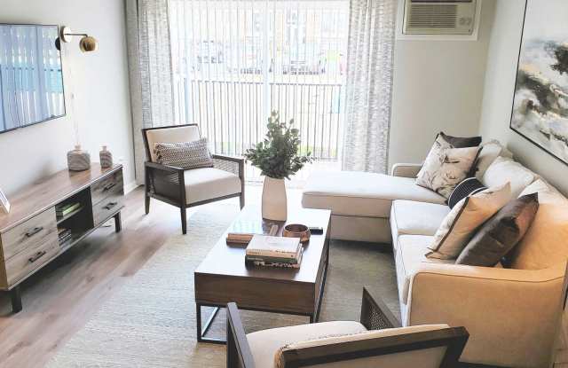 Park Butterfield Apartment Homes Gallery 4