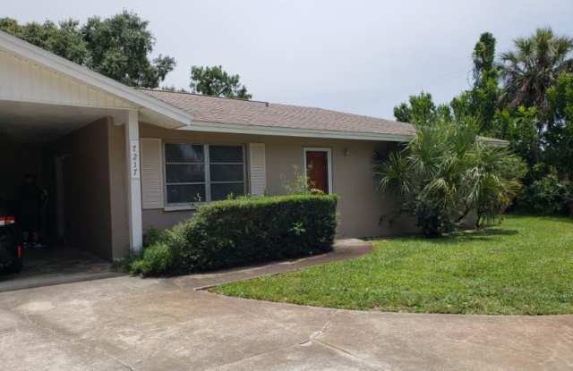 7217 Manatee Ave - 7217 Manatee Street, Manatee County, FL 34243