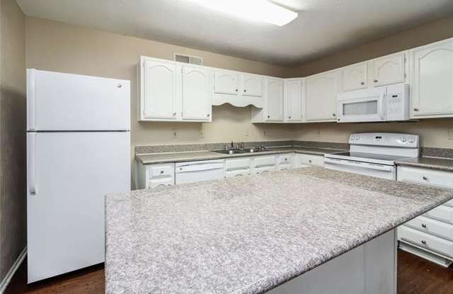 419 Timberbend Trail Gallery 4