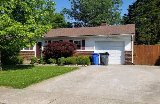 1345 Canonero photos photos