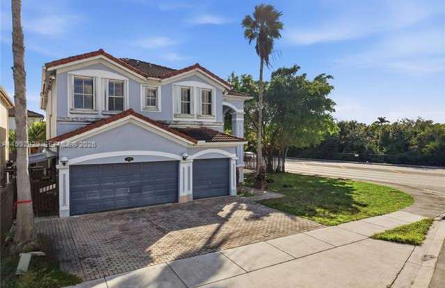 15184 SW 20th St MIAMI, FL 33185 photos photos