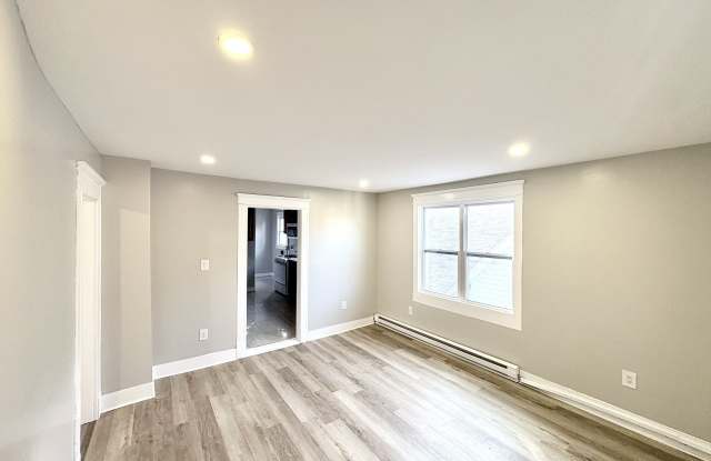 278 Willow Street Gallery 2