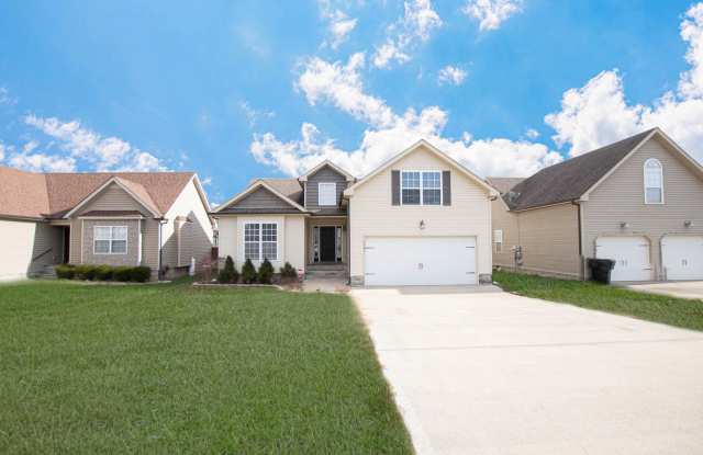 Pet Friendly Three Bedroom with Bonus! photos photos