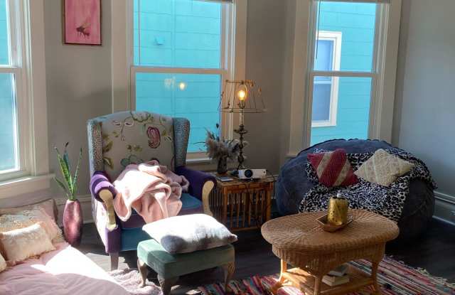 514 East Johnson Street - 1 Gallery 2