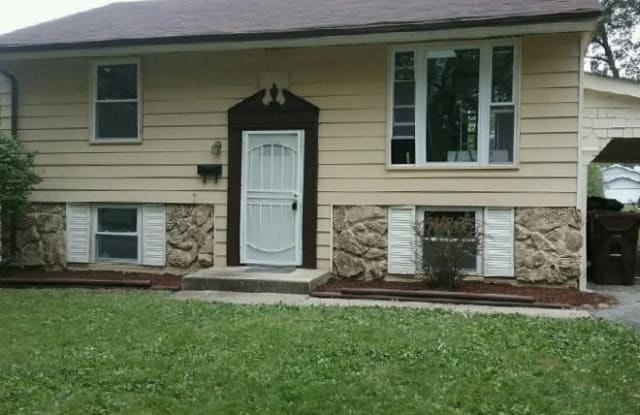 2843 223rd Pl - 2843 East 223rd Street, Sauk Village, IL 60411