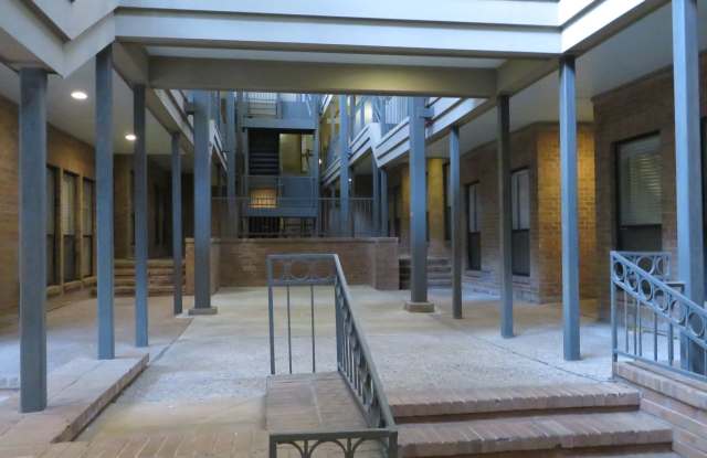 ROBBINS PLACE 202 photos photos