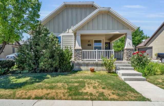 Stunning Home in Excellent Location! photos photos