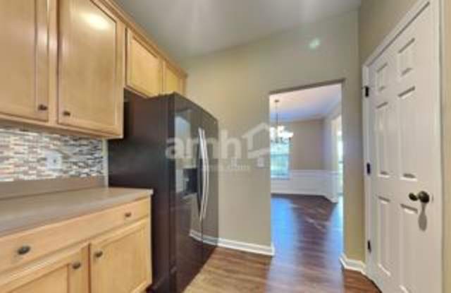 174 Largess Ln photos photos