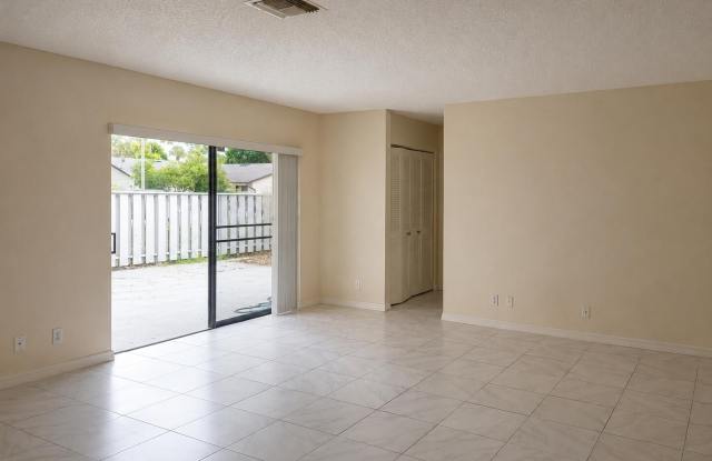 1313 PEPPERTREE Trail Gallery 4