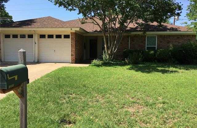 1501 Sonora Court - 1501 Sonora Court, Arlington, TX 76012