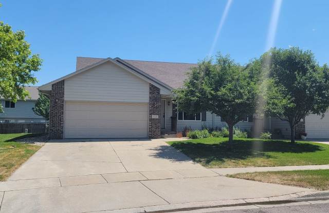 Spacious West Sioux Falls Twinhome with Great Location photos photos