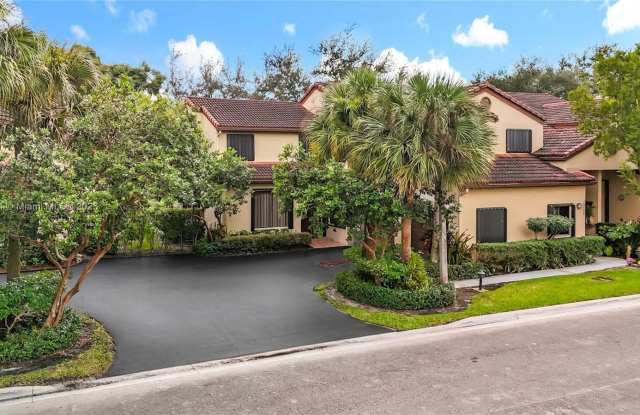 10524 NW 10th St photos photos