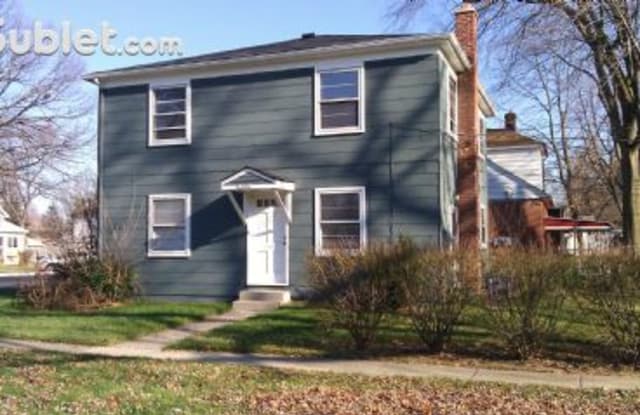 2911 Clark St - 2911 Clark Street, Detroit, MI 48210
