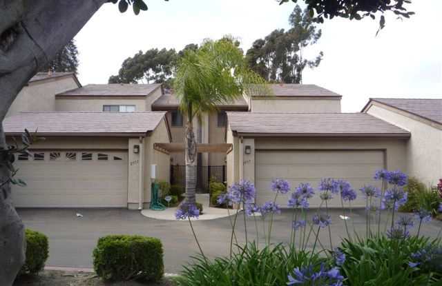 Spacious Updated Bonita Condo photos photos