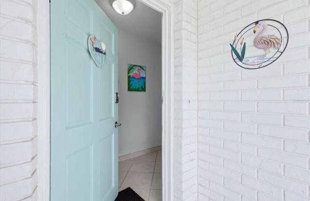 6309 FLAMINGO Drive Gallery 3