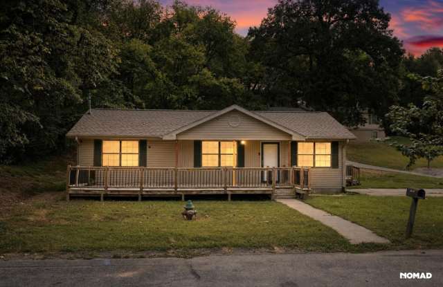 Charming 3BR House in Athens Gallery 1