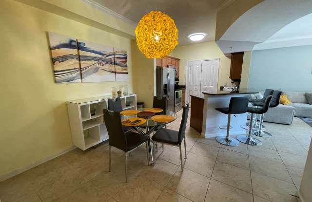 ANNUAL RENTAL - FURNISHED 1 BED / 1 BATH WITH LAKE VIEWS AT POSITANO PLACE photos photos