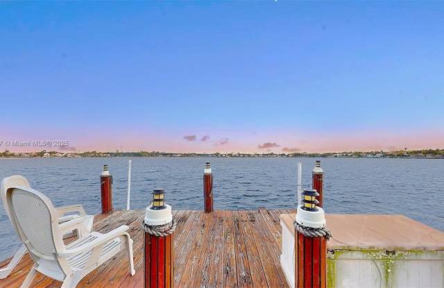 13524 SW 144th Ter photos photos