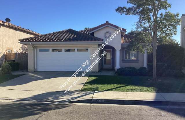 Northeast Single Story Home in River Oaks Development photos photos