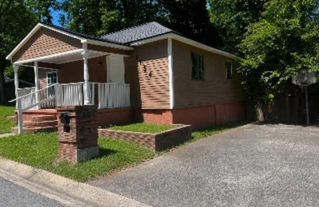 1154 Davis Circle Gallery 2