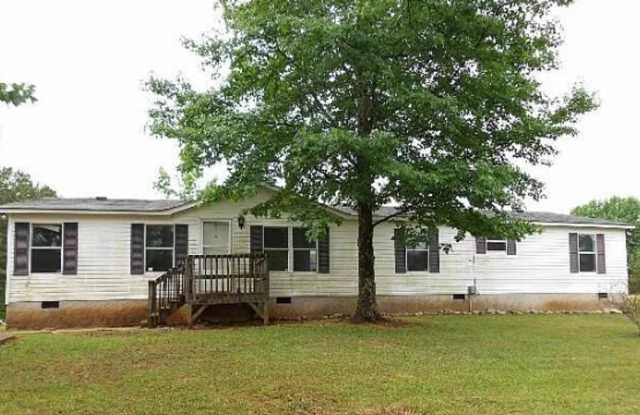 Great home,  Great Price, 3 BR, 2 Bath Gallery 1