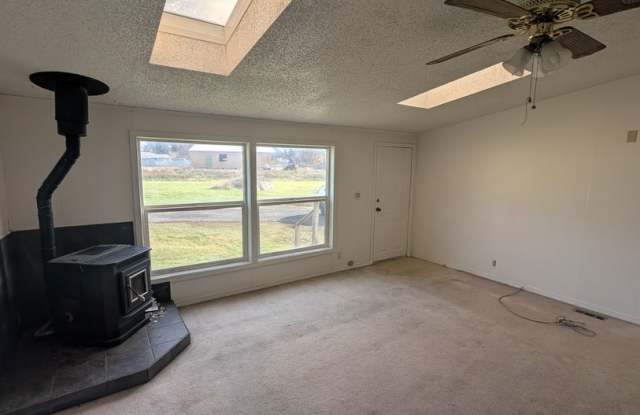 3 Bedroom 2 Bath House Gallery 3