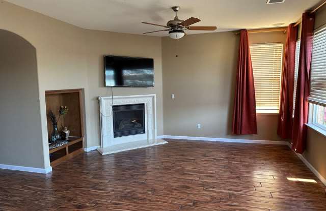 Beautiful and Spacious 4 Bedroom 2.5 Bath Home in South San Jose Gallery 4