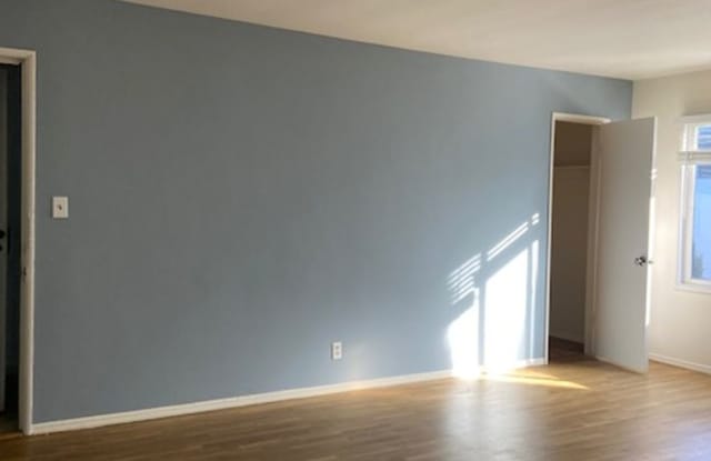 1432 S Bedford Street, photos photos
