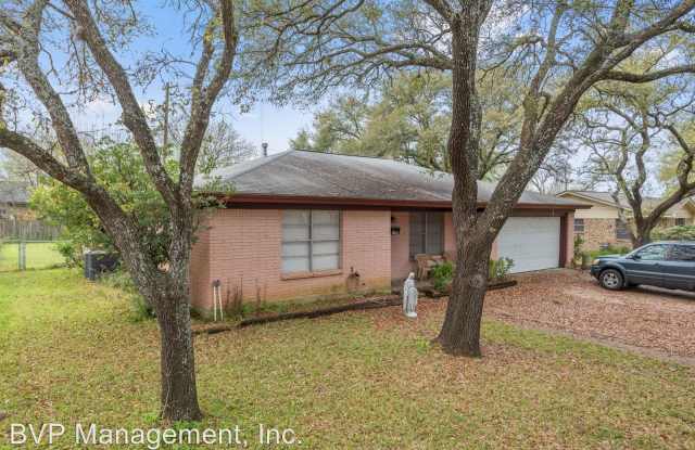 3809 Hilltop Dr Gallery 2
