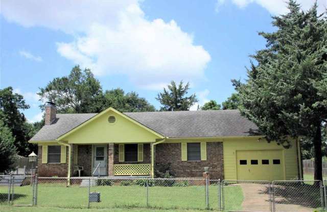 110 Woodhaven St photos photos