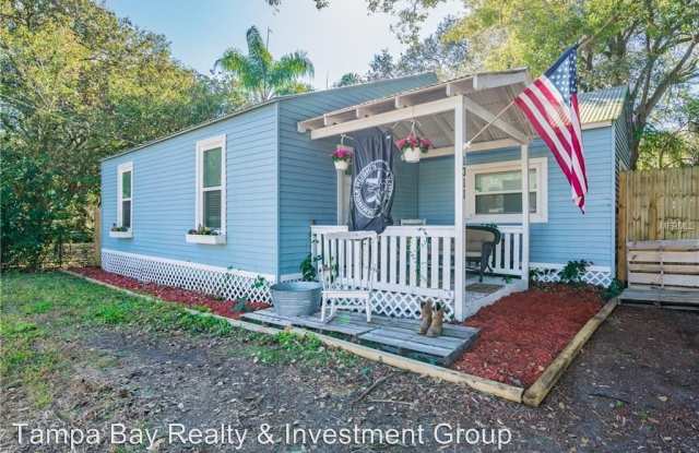 1311 E Sligh Ave - 1311 East Sligh Avenue, Tampa, FL 33604