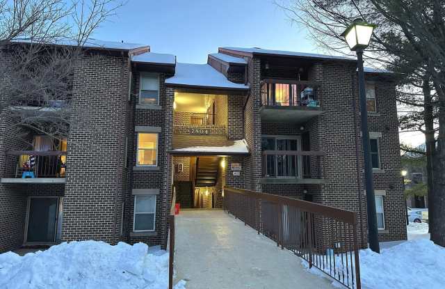 7804 GUILDBERRY Court unit: 303 photos photos