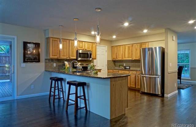 3990 E 134th Pl Gallery 3