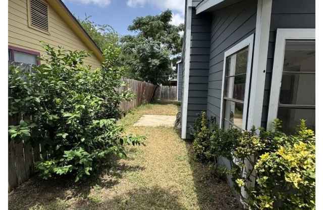 9611 SIMPLICITY DR Gallery 3