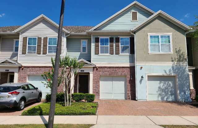 3br 2.5ba at OVIEDO ON THE PARK. Tile floors downstairs, located directly across from pool!!! photos photos