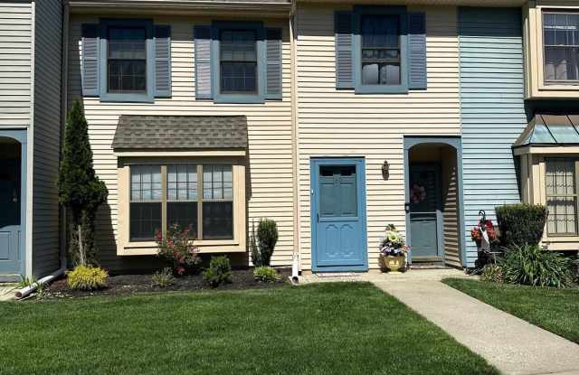 159 WYNDHAM - 159 Wyndham Place, Robbinsville, NJ 08691