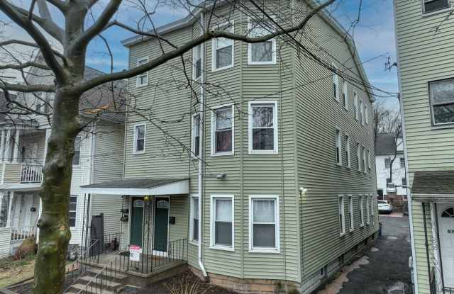 679 Winchester Avenue photos photos