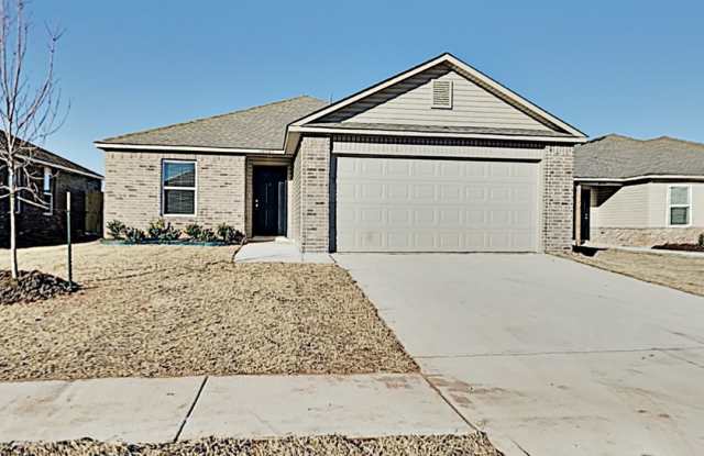 Very Nice 3 Bedroom 2 Bath Home in Yukon Schools photos photos
