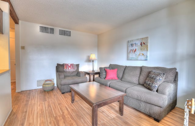 Fair Plaza Apartments Gallery 2