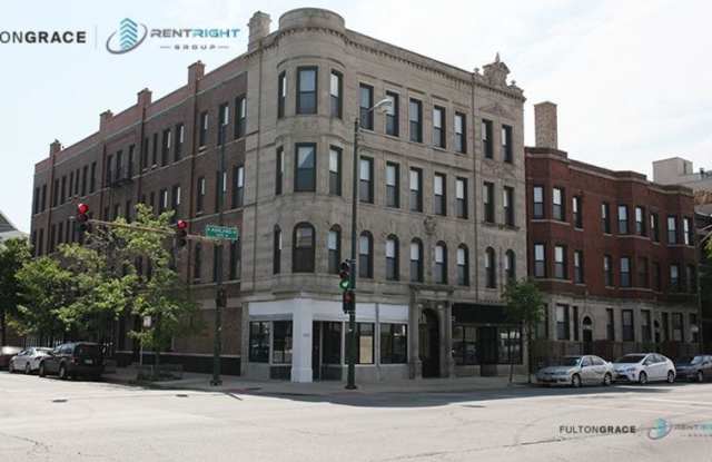 1357 N Ashland photos photos